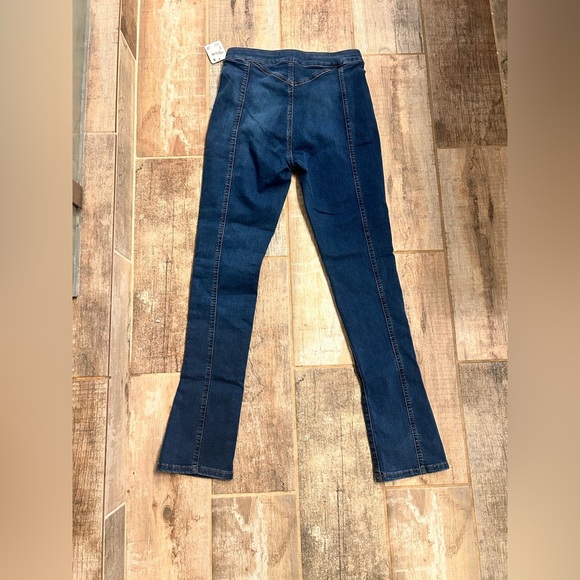 NWT Free People Riley High-Rise Slit Jeans in Nightshade Blue size 27 - Picture 8 of 10
